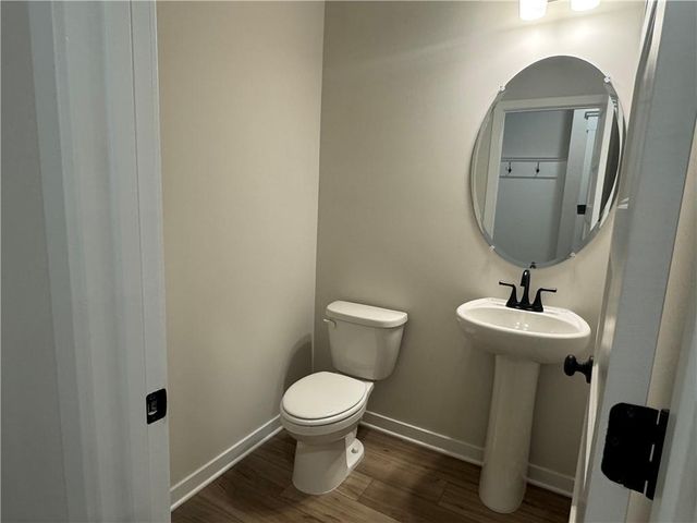 90 Rose Lake Court, Hoschton, GA 30548