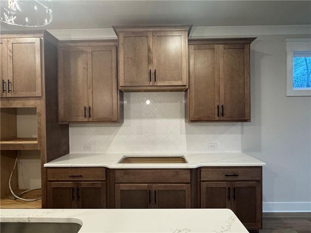 90 Rose Lake Court, Hoschton, GA 30548