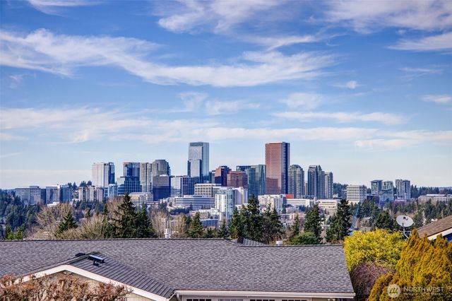 12161 SE 17th Place, Bellevue, WA 98005