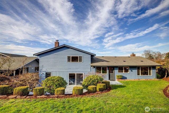 12161 SE 17th Place, Bellevue, WA 98005