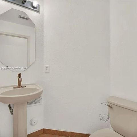 10902 NW 79th St 10902, Doral, FL 33178