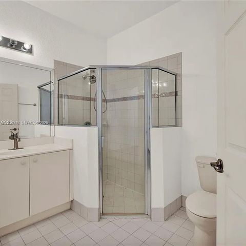 10902 NW 79th St 10902, Doral, FL 33178