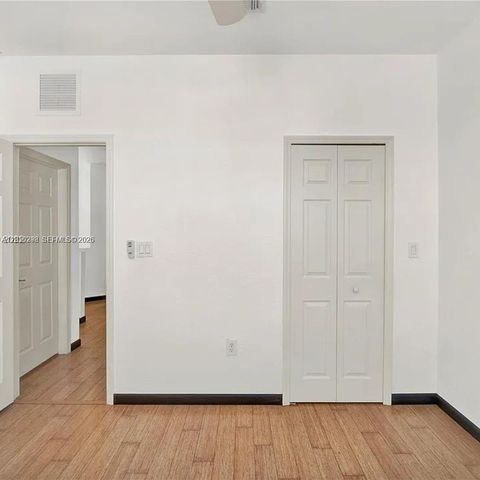 10902 NW 79th St 10902, Doral, FL 33178