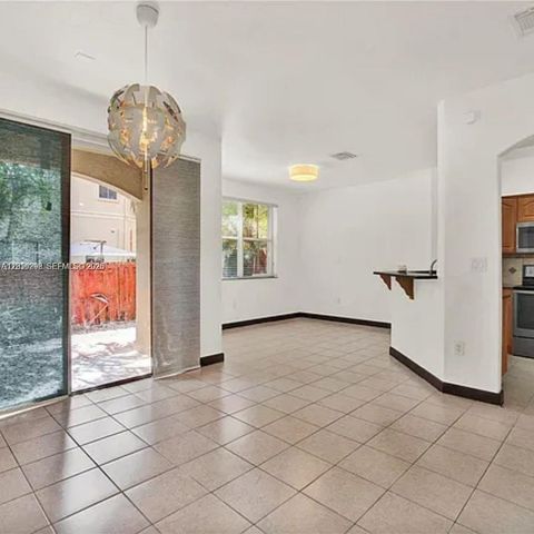 10902 NW 79th St 10902, Doral, FL 33178