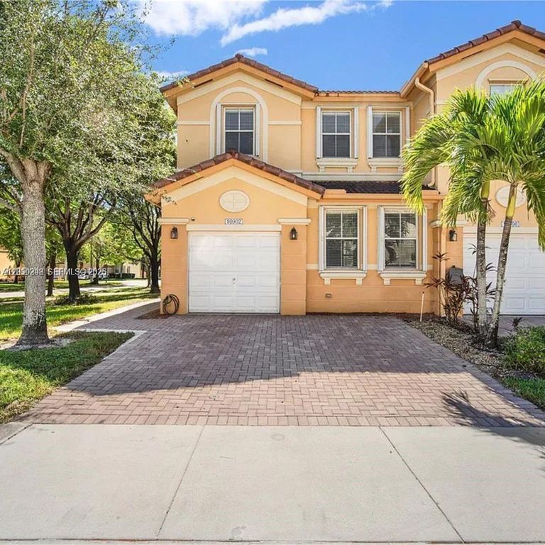 10902 NW 79th St 10902, Doral, FL 33178