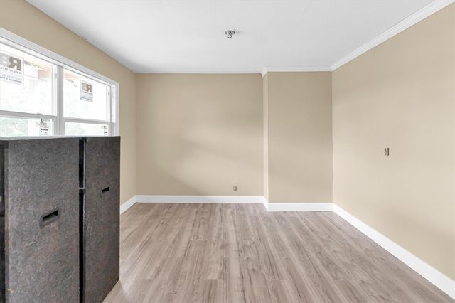 909 Ives Creek Road, Bellville, TX 77418