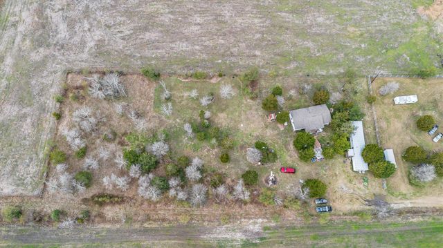 909 Ives Creek Road, Bellville, TX 77418