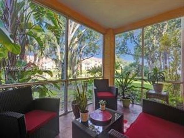 2485 NW 33rd St 1606, Oakland Park, FL 33309