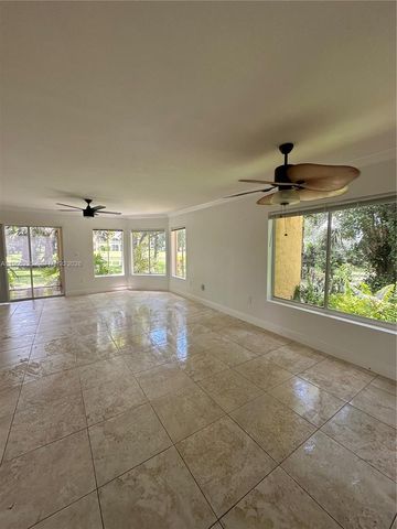 2485 NW 33rd St 1606, Oakland Park, FL 33309