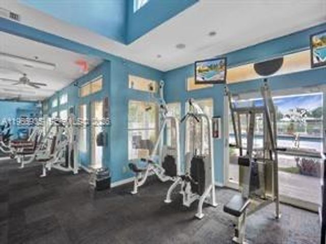 2485 NW 33rd St 1606, Oakland Park, FL 33309