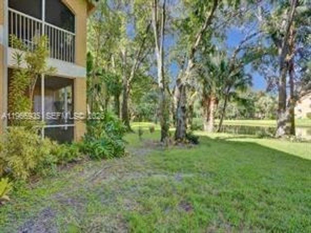 2485 NW 33rd St 1606, Oakland Park, FL 33309