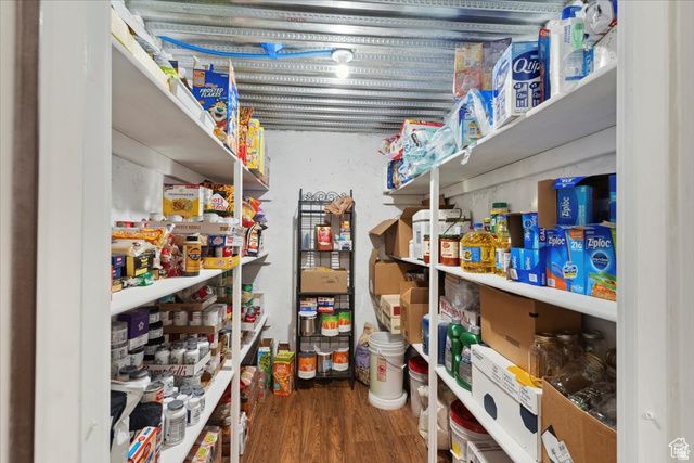 1330 E 850 N, Layton, UT 84041