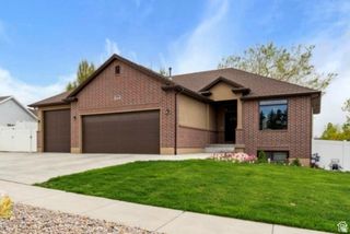 1330 E 850 N, Layton, UT 84041