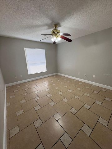 305 COLONADE COURT, Kissimmee, FL 34758