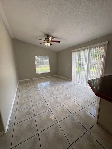 305 COLONADE COURT, Kissimmee, FL 34758