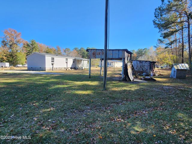 44 Augusta Avenue, Washington, NC 27889