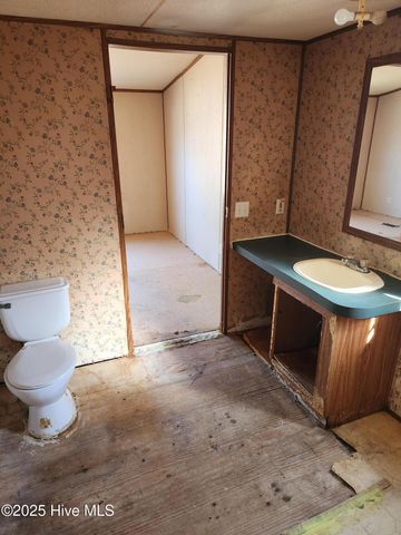 44 Augusta Avenue, Washington, NC 27889