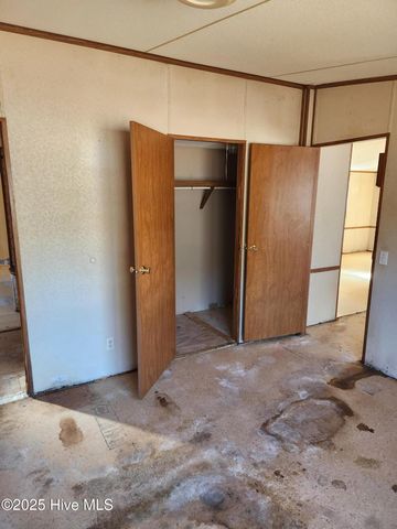 44 Augusta Avenue, Washington, NC 27889