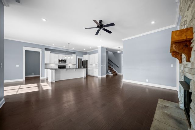 7566 Don Bruce Ct, Christiana, TN 37037