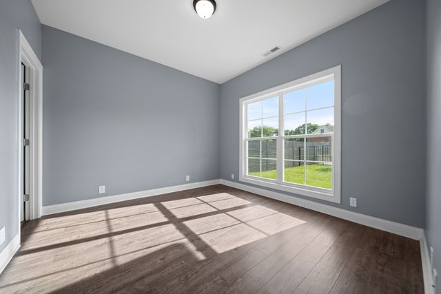7566 Don Bruce Ct, Christiana, TN 37037