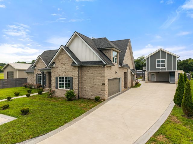 7566 Don Bruce Ct, Christiana, TN 37037