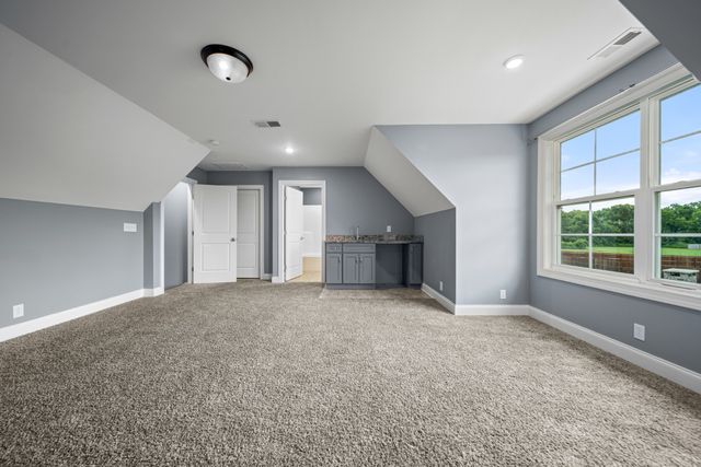 7566 Don Bruce Ct, Christiana, TN 37037