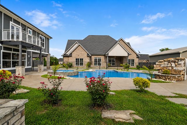 7566 Don Bruce Ct, Christiana, TN 37037