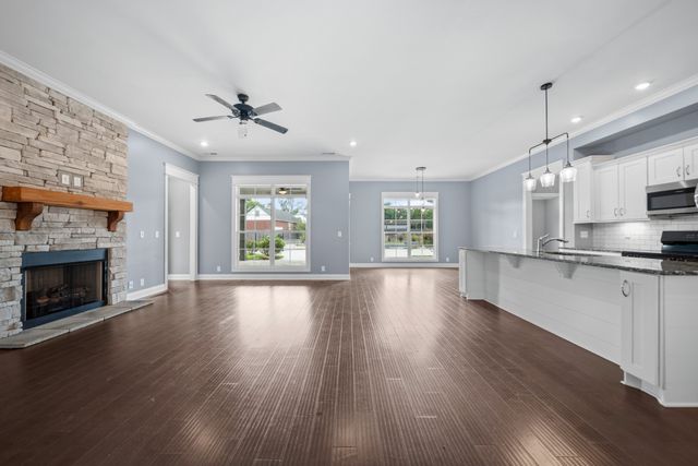 7566 Don Bruce Ct, Christiana, TN 37037
