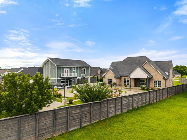 7566 Don Bruce Ct, Christiana, TN 37037