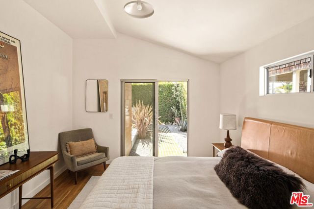 1076 Palms Boulevard, Venice, CA 90291