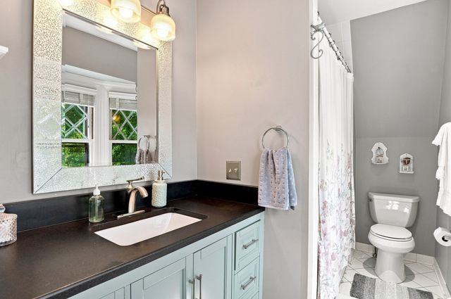 181 Cabot St B, Newton, MA 02458
