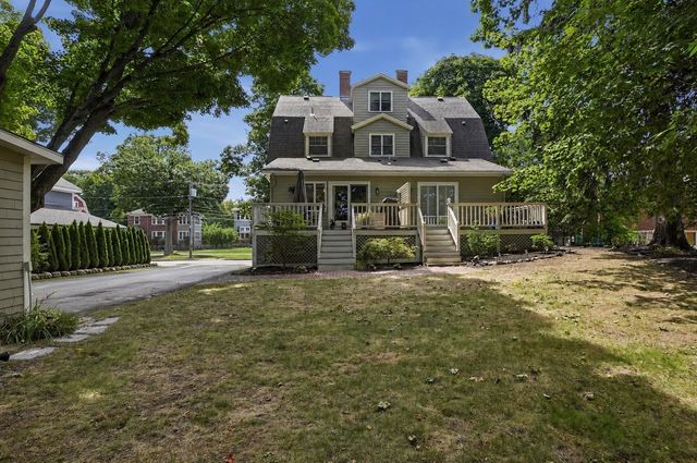 181 Cabot St B, Newton, MA 02458