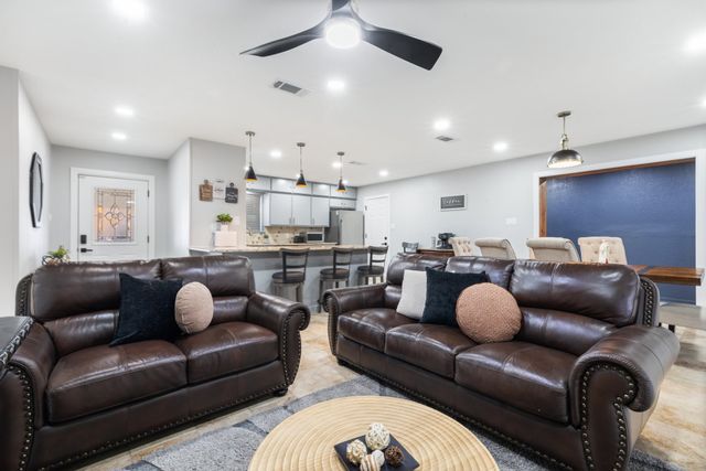 1498 2nd Place, Haslet, TX 76052