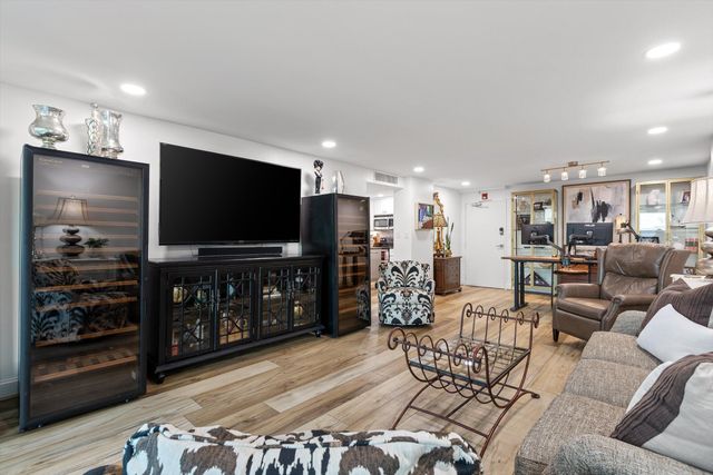 1131 Stringers Ridge Road 12b, Chattanooga, TN 37405