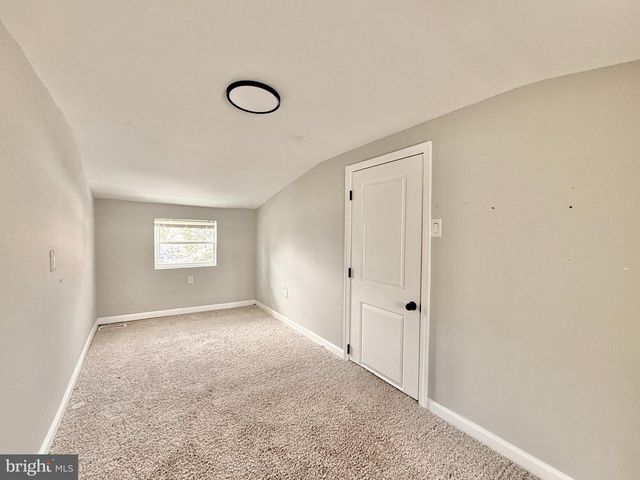 516 TENTH, Lindenwold, NJ 08021