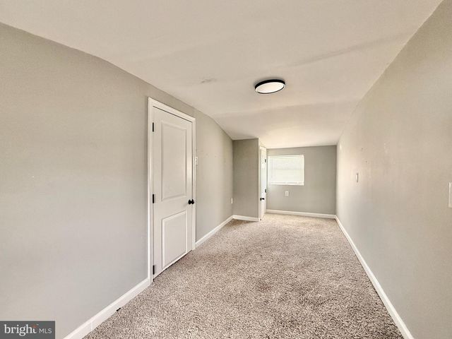 516 TENTH, Lindenwold, NJ 08021