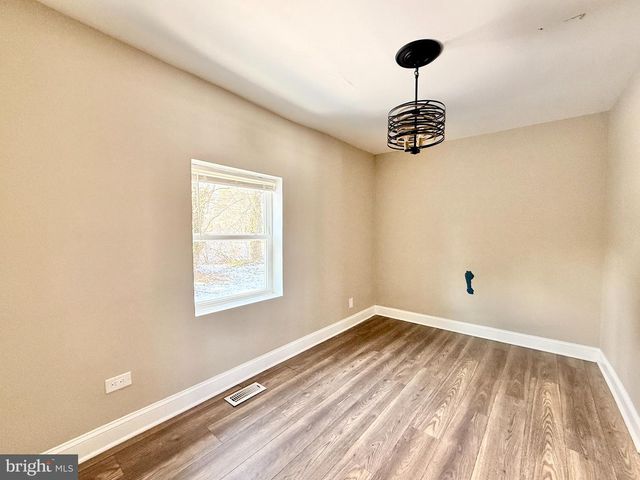 516 TENTH, Lindenwold, NJ 08021