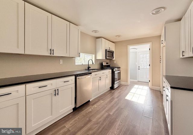 516 TENTH, Lindenwold, NJ 08021