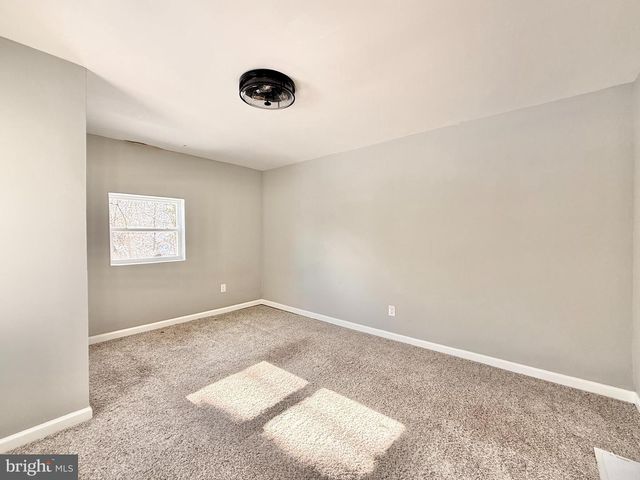 516 TENTH, Lindenwold, NJ 08021