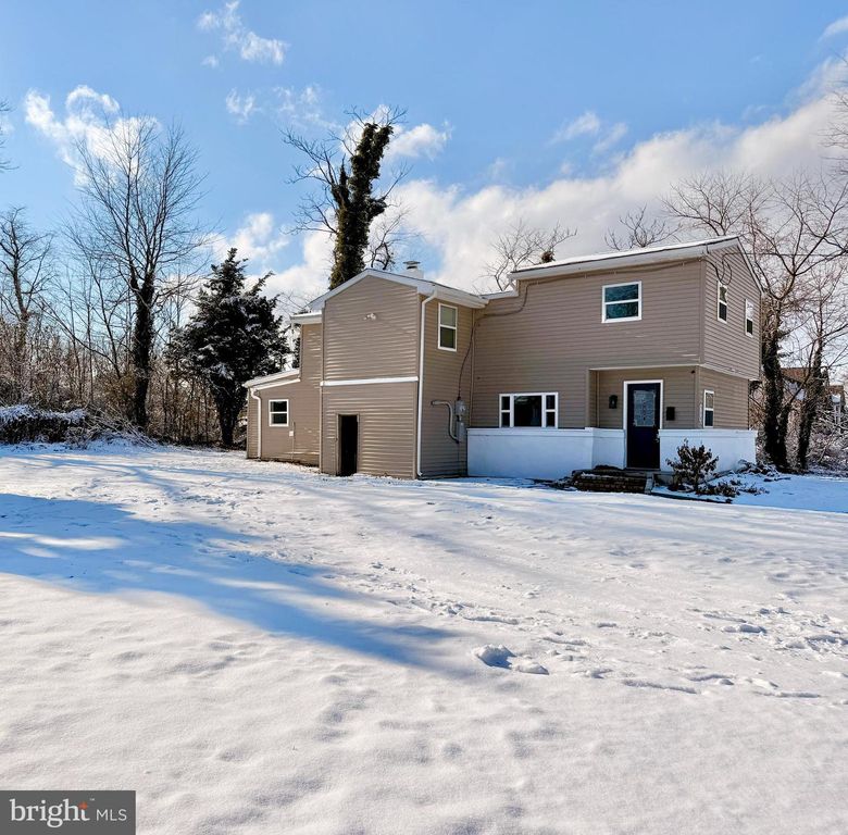 516 TENTH, Lindenwold, NJ 08021