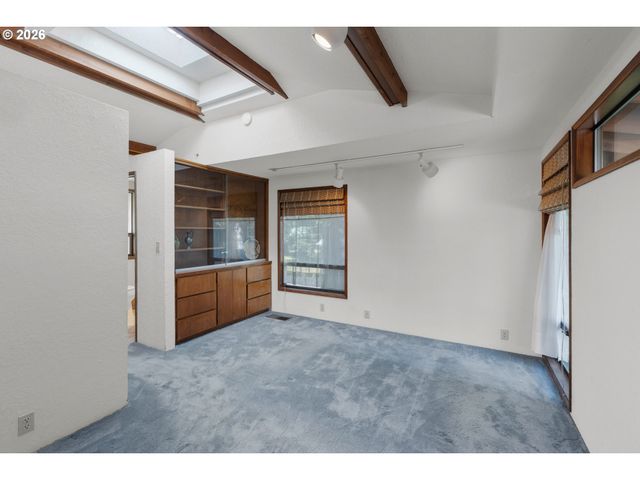 1346 FISHER Rd, Roseburg, OR 97471