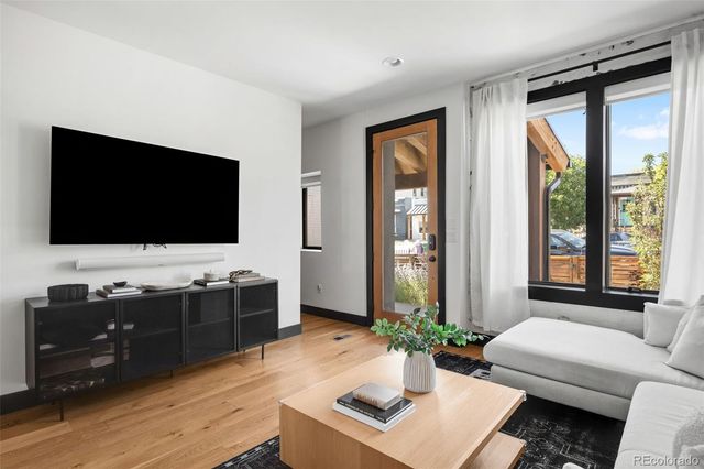 3320 Navajo Street, Denver, CO 80211