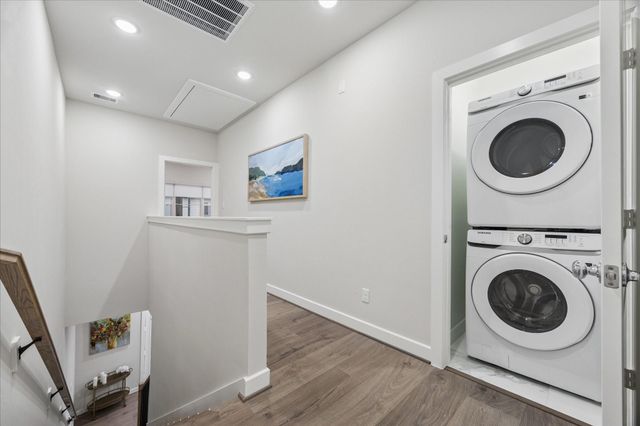 6382 Paddington Bend Drive, Houston, TX 77008