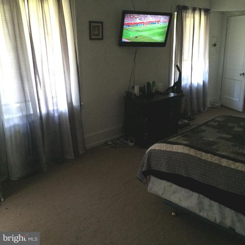 7305 N TWELFTH ST, Elkins Park, PA 19027