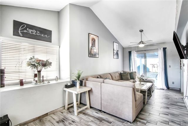 24044 Falconer, Murrieta, CA 92562