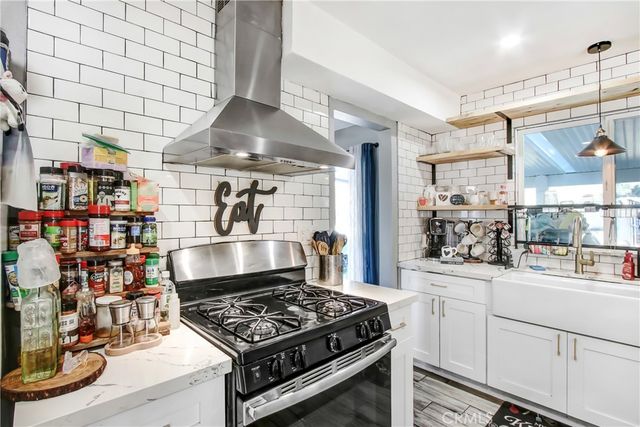 24044 Falconer, Murrieta, CA 92562