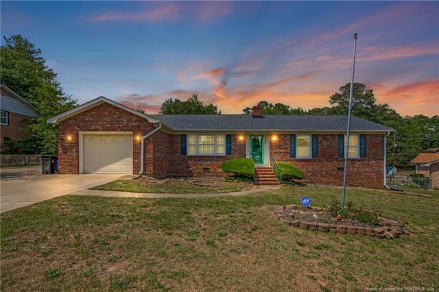 7128 Ashwood Circle, Fayetteville, NC 28303