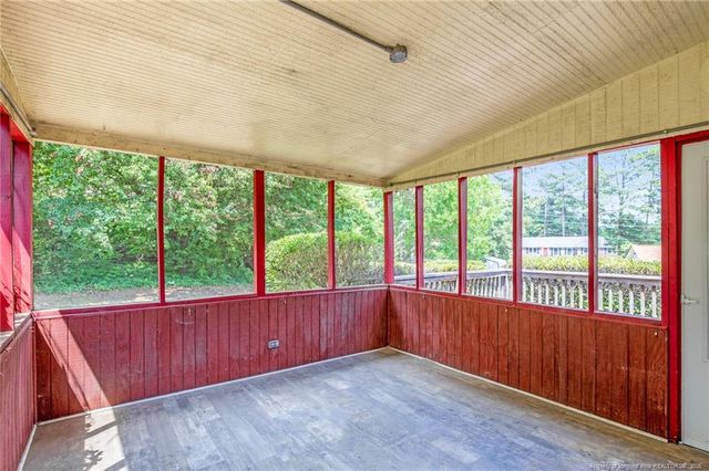 7128 Ashwood Circle, Fayetteville, NC 28303