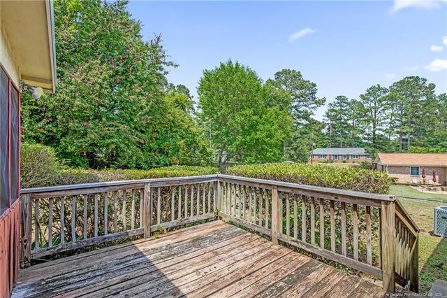 7128 Ashwood Circle, Fayetteville, NC 28303