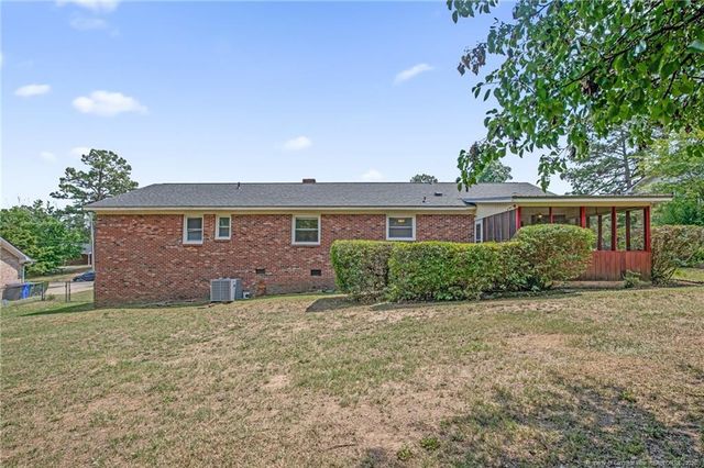 7128 Ashwood Circle, Fayetteville, NC 28303